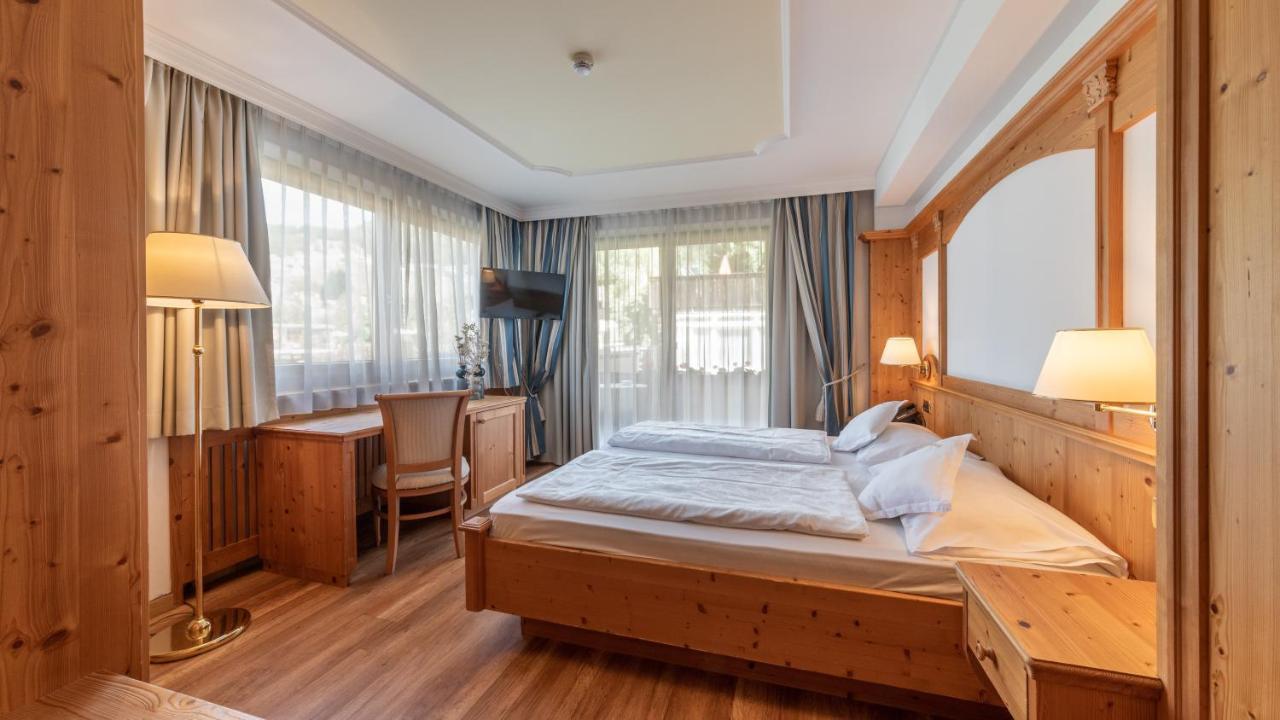 Hotel Armin Селва ди Вал Гардена Екстериор снимка