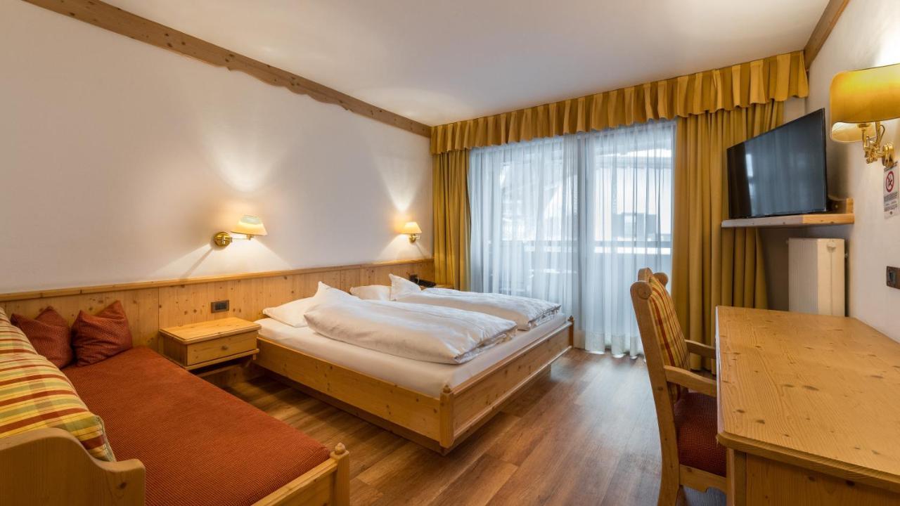 Hotel Armin Селва ди Вал Гардена Екстериор снимка