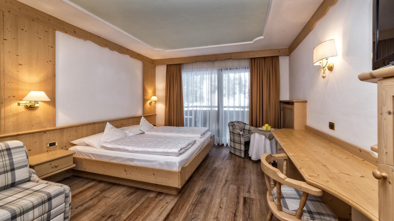 Hotel Armin Селва ди Вал Гардена Екстериор снимка